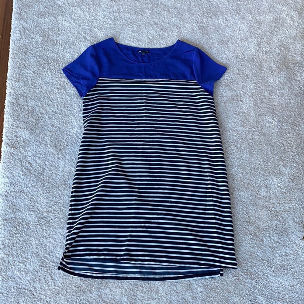 Gap Dress Medium